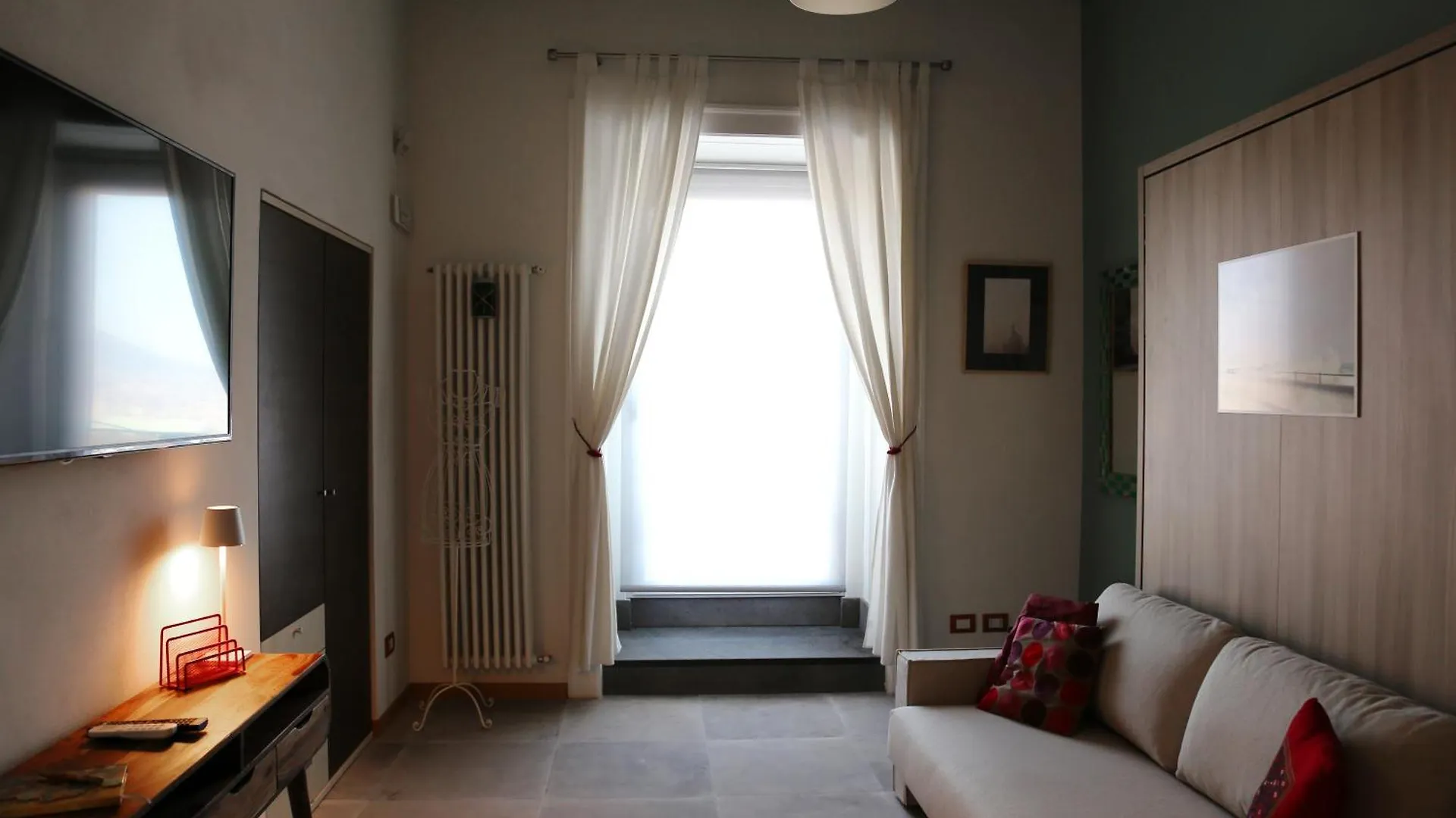Finestra Sull'Alba Villa Naples 0*,