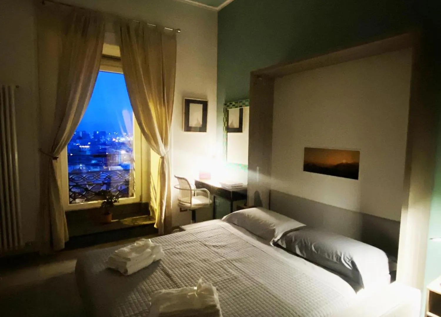 Finestra Sull'Alba Villa Naples